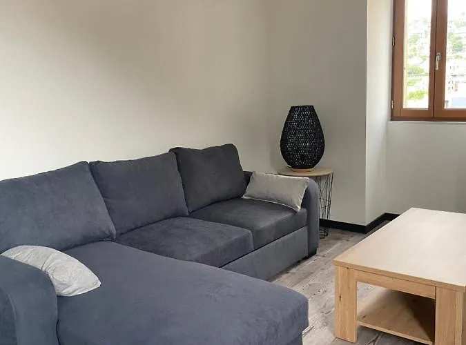 Appartement Mende 2 Chambres Canape Lit Wifi Gratuit